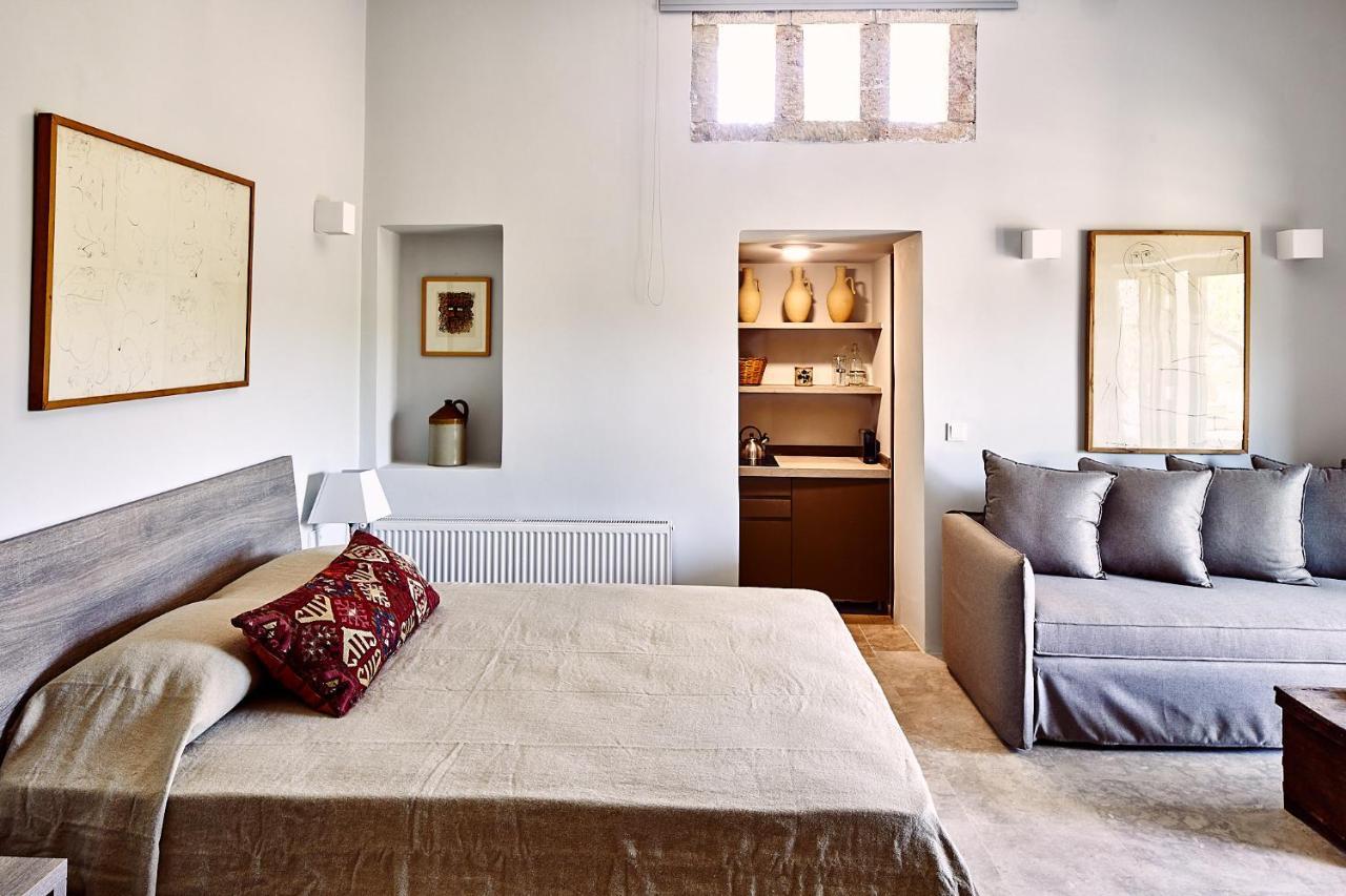 Nikolaou Art Residence Aegina Luaran gambar