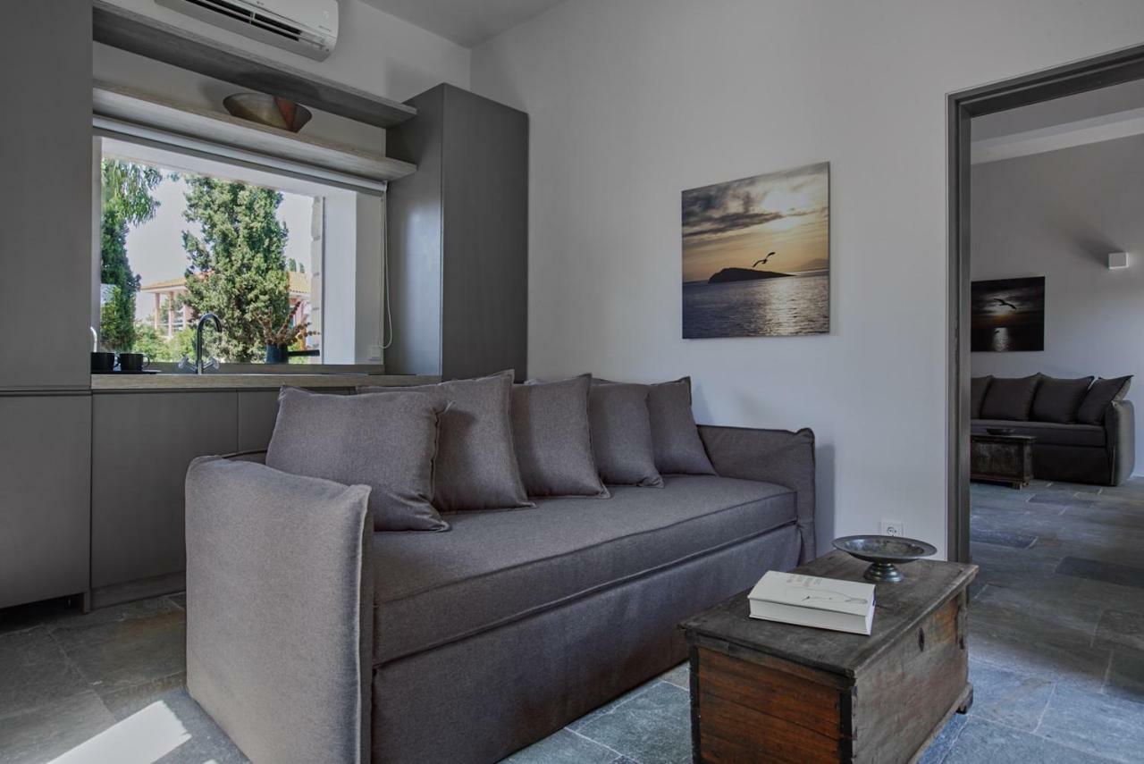 Nikolaou Art Residence Aegina Luaran gambar