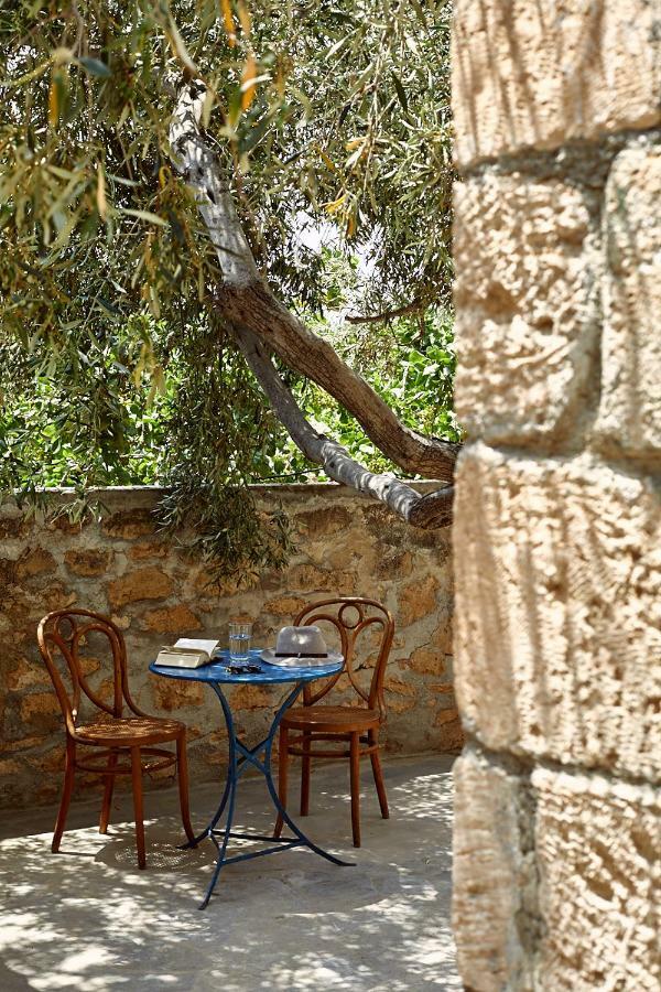 Nikolaou Art Residence Aegina Luaran gambar